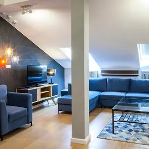 Portal House מלון דירות